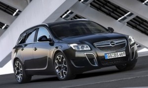 Цена автомобиля Opel Insignia Sports Tourer OPC