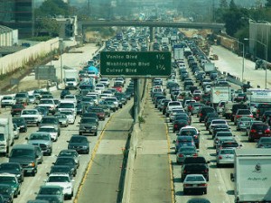 Ремонт дороги в Лос-Анджелесе не привел к «кармагеддону»