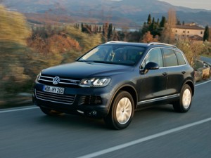 Новый автомобиль Volkswagen Touareg Hybrid – в России